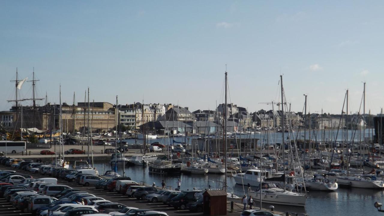 Appartement T2 ,Parking Prive,Terrasse, 10 Mns A Pieds De La Cite Corsaire Et Ses Plages Saint-Malo Eksteriør bilde