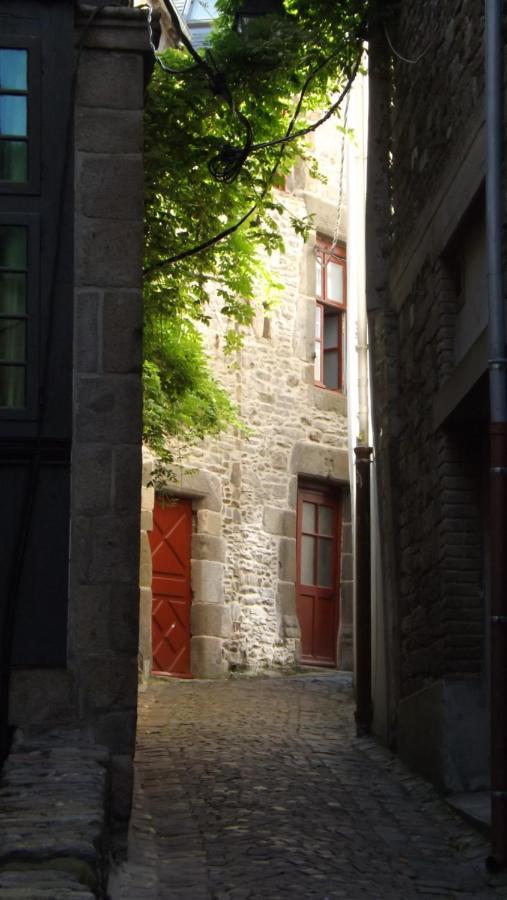 Appartement T2 ,Parking Prive,Terrasse, 10 Mns A Pieds De La Cite Corsaire Et Ses Plages Saint-Malo Eksteriør bilde